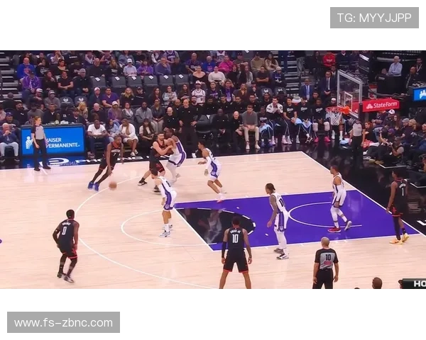 火箭大胜国王申京三双领衔威少22分