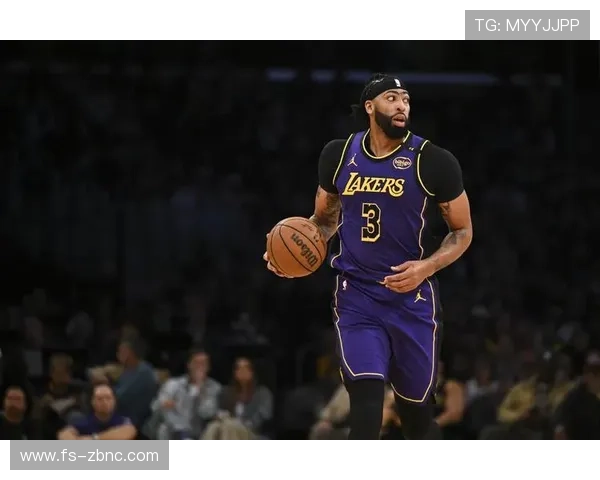 [NBA]拉塞尔击地分球 戴维斯远距离两分命中.